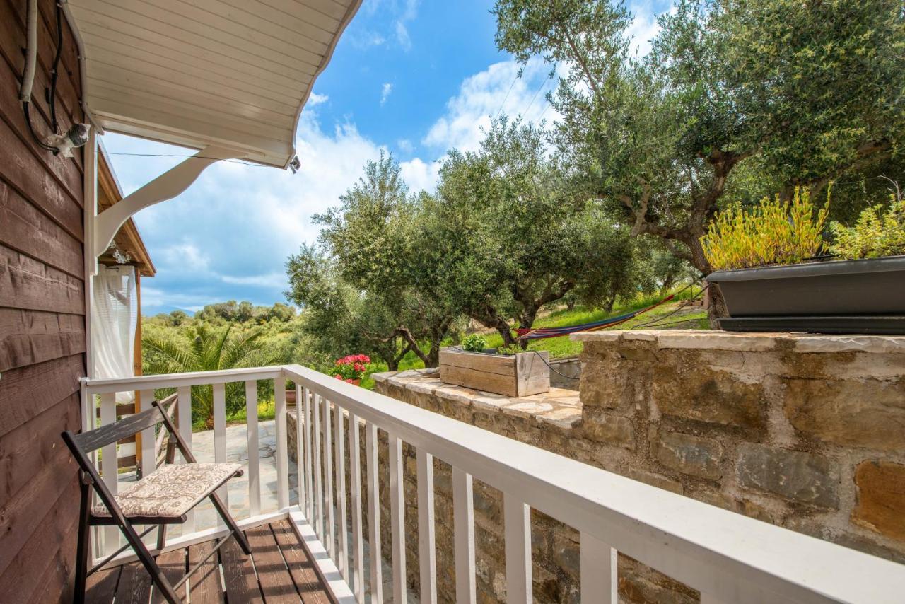 Hakuna Matata Holidays Wooden Lodge With Airco & Pool In Greek Olive Grove Methoni  Exterior photo